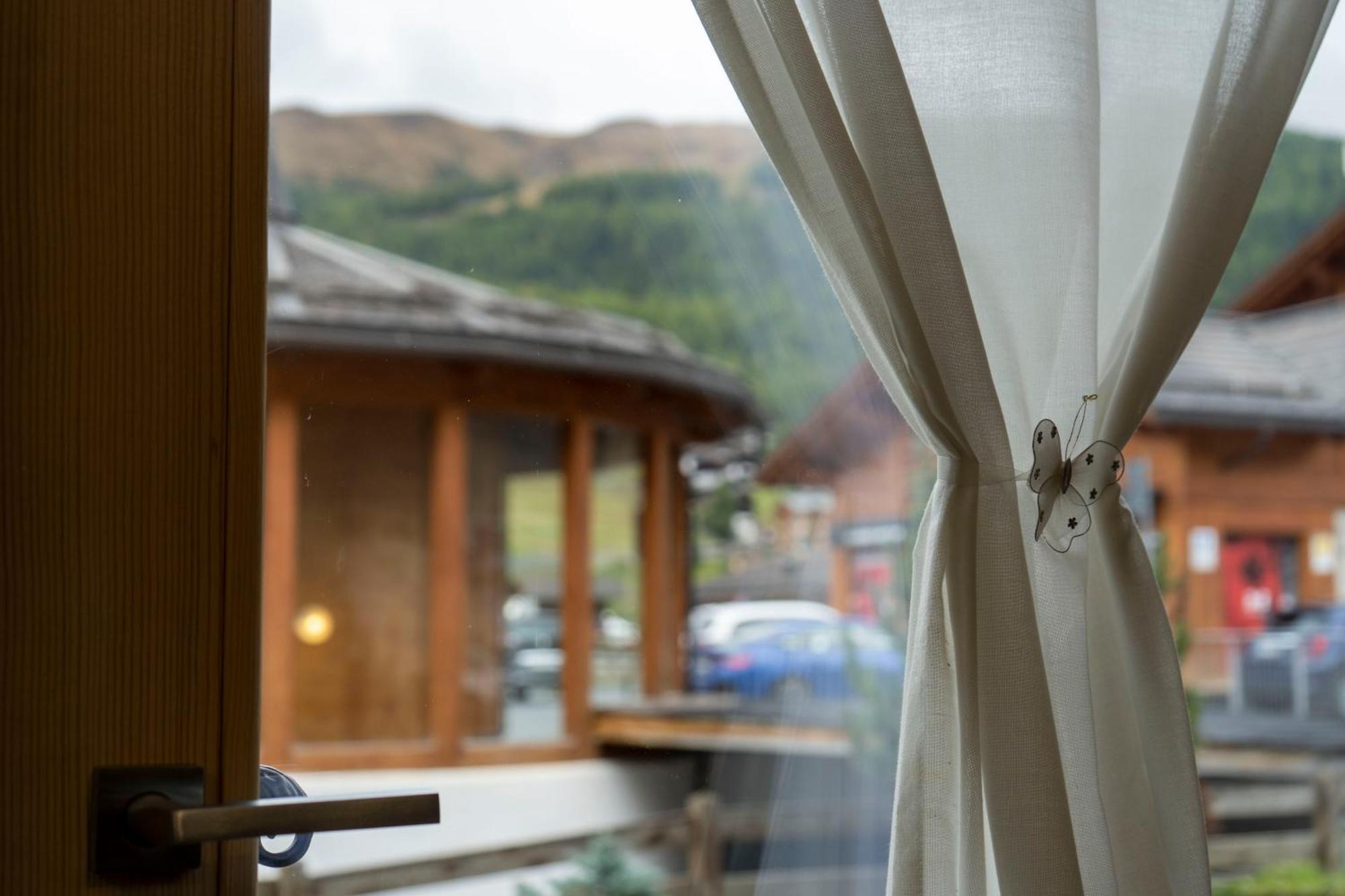 Al Camanel Apartman Livigno Kültér fotó