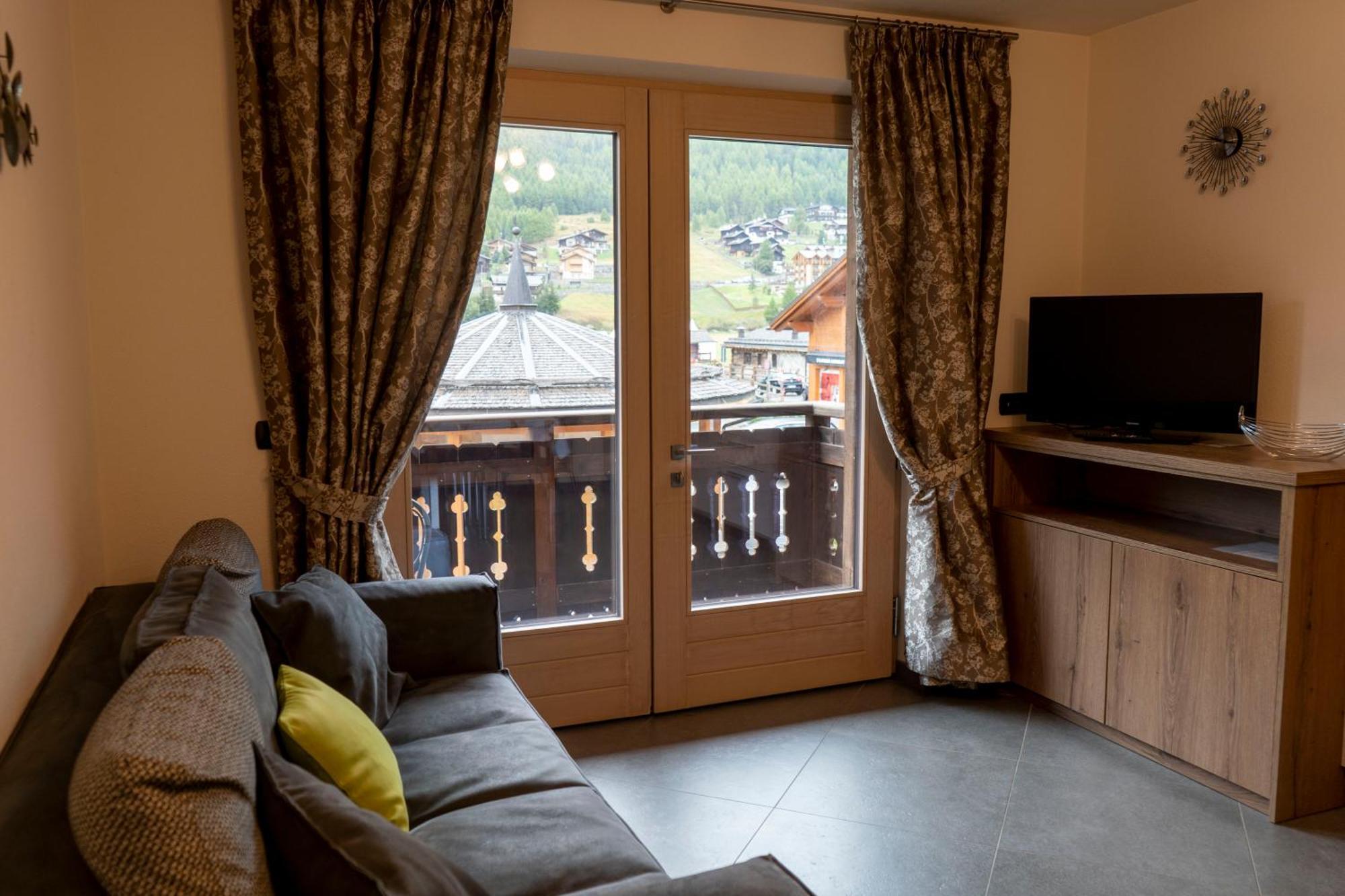 Al Camanel Apartman Livigno Kültér fotó