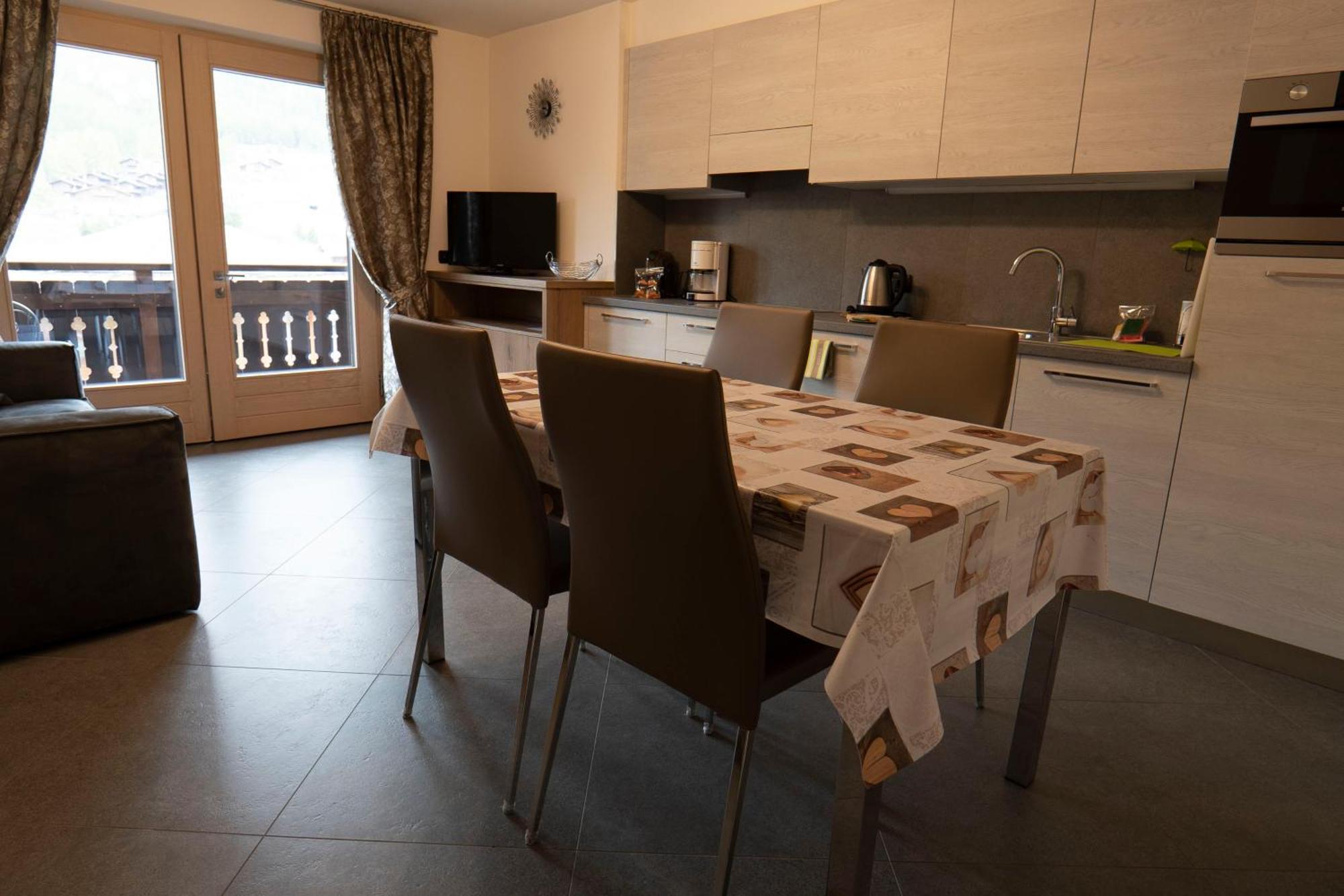 Al Camanel Apartman Livigno Kültér fotó