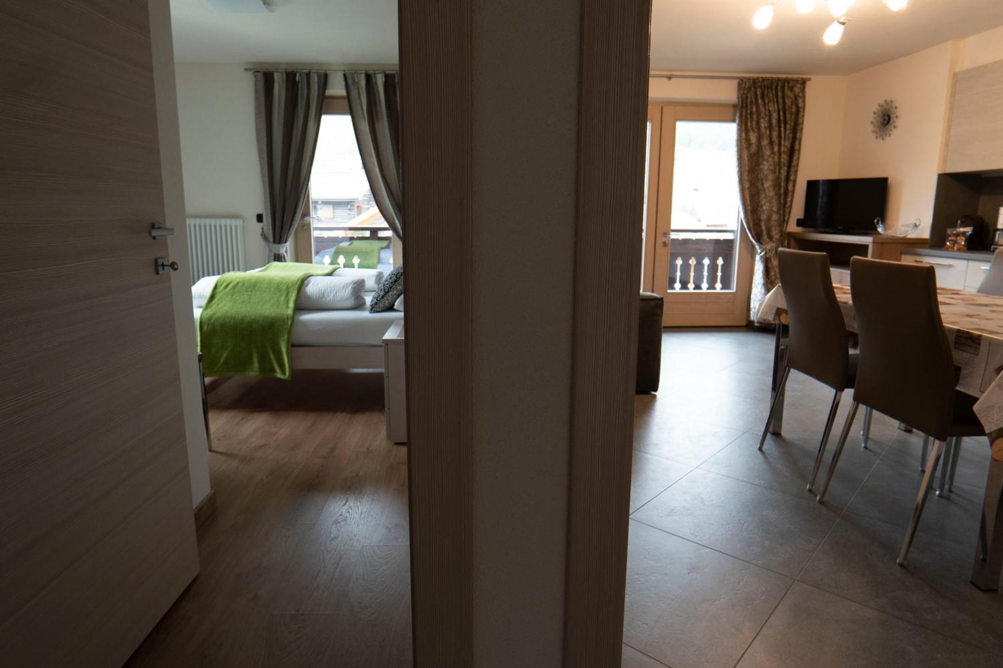 Al Camanel Apartman Livigno Kültér fotó