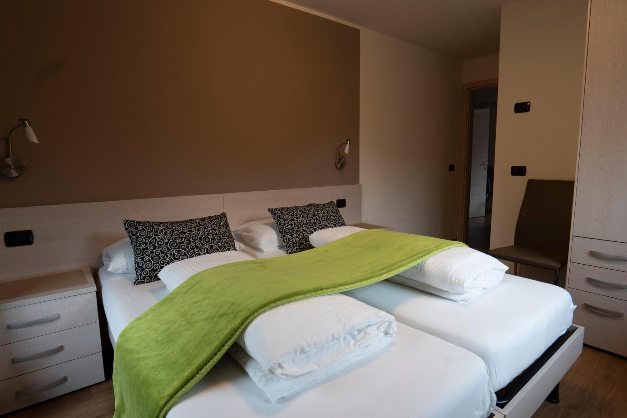 Al Camanel Apartman Livigno Kültér fotó