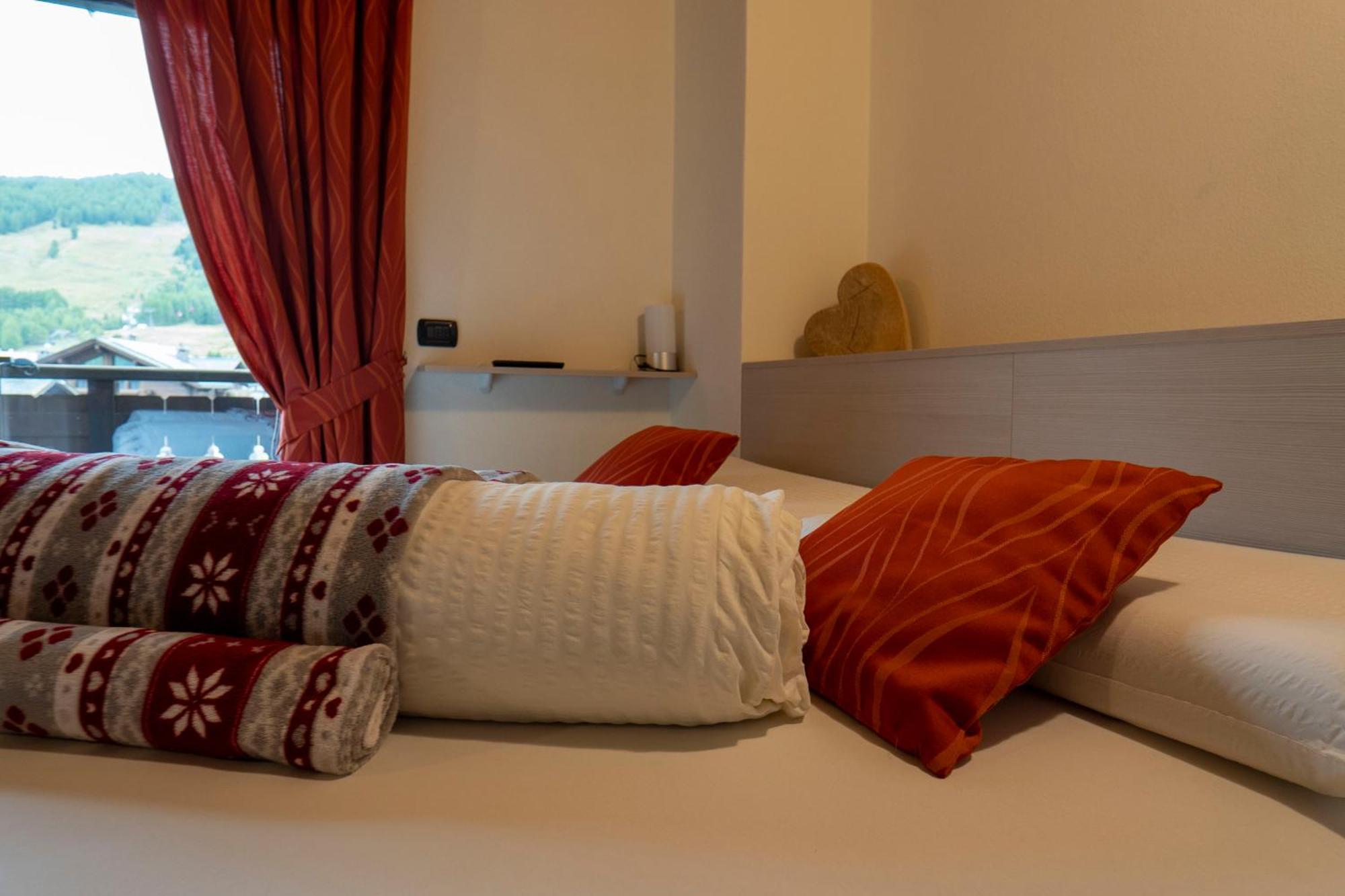 Al Camanel Apartman Livigno Kültér fotó