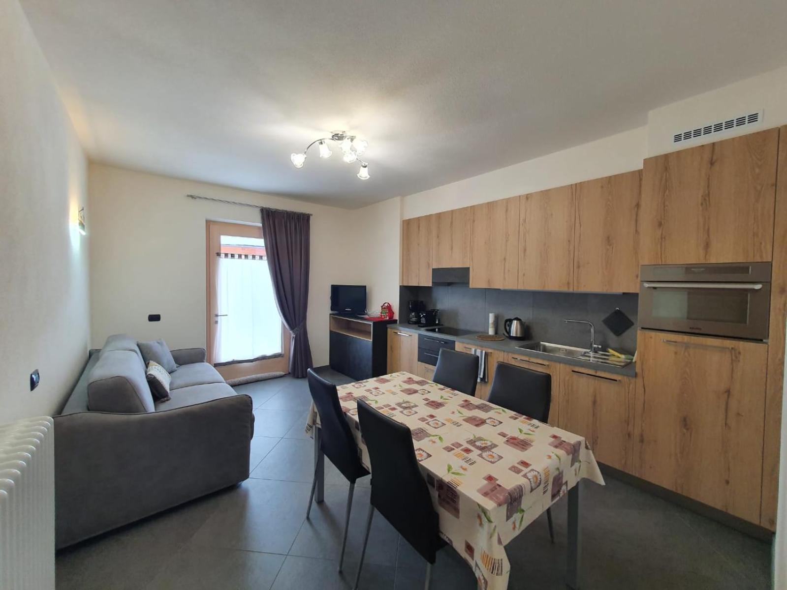 Al Camanel Apartman Livigno Kültér fotó