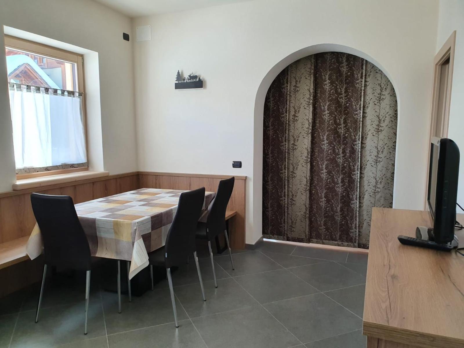 Al Camanel Apartman Livigno Kültér fotó