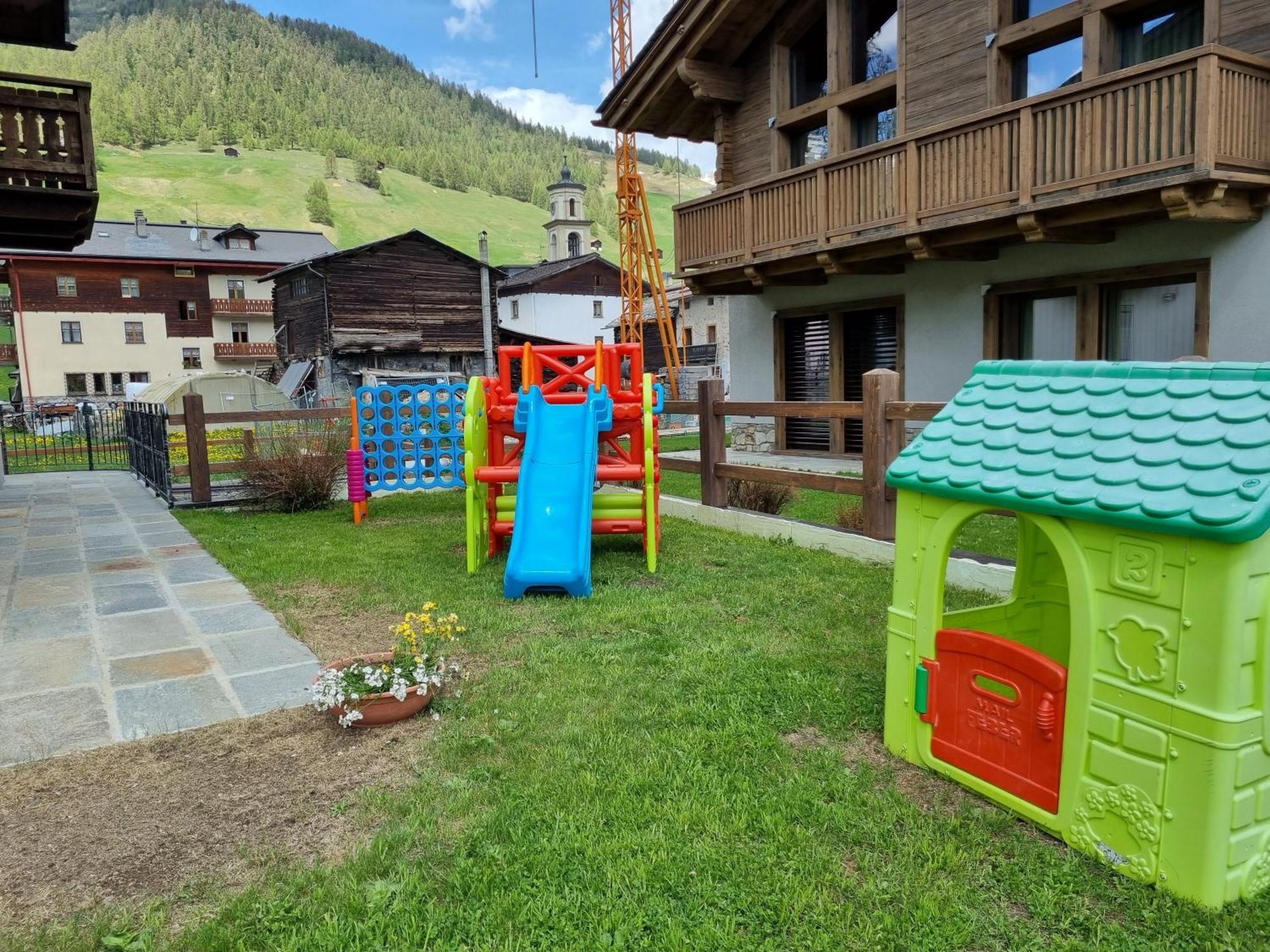 Al Camanel Apartman Livigno Kültér fotó