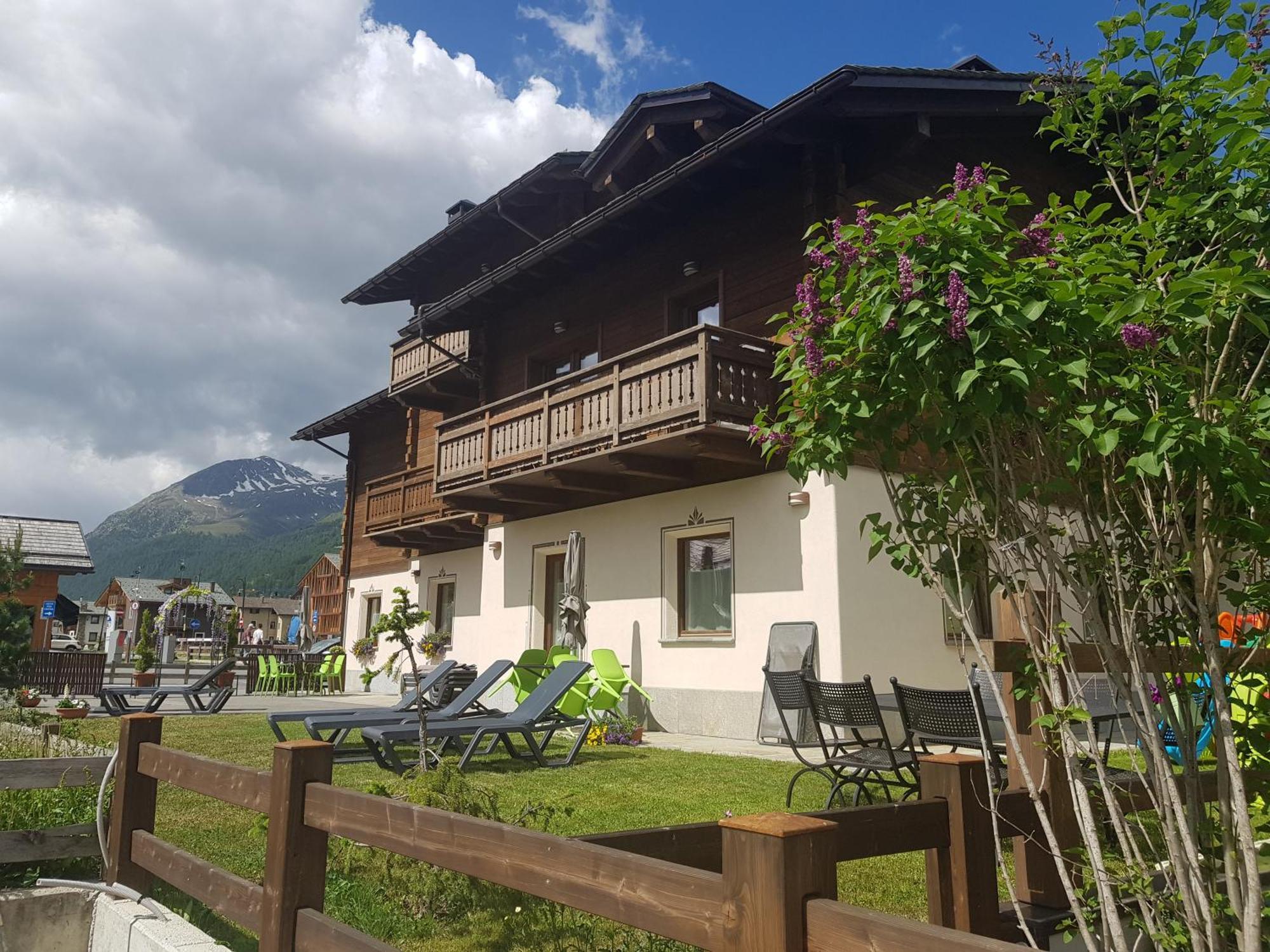 Al Camanel Apartman Livigno Kültér fotó