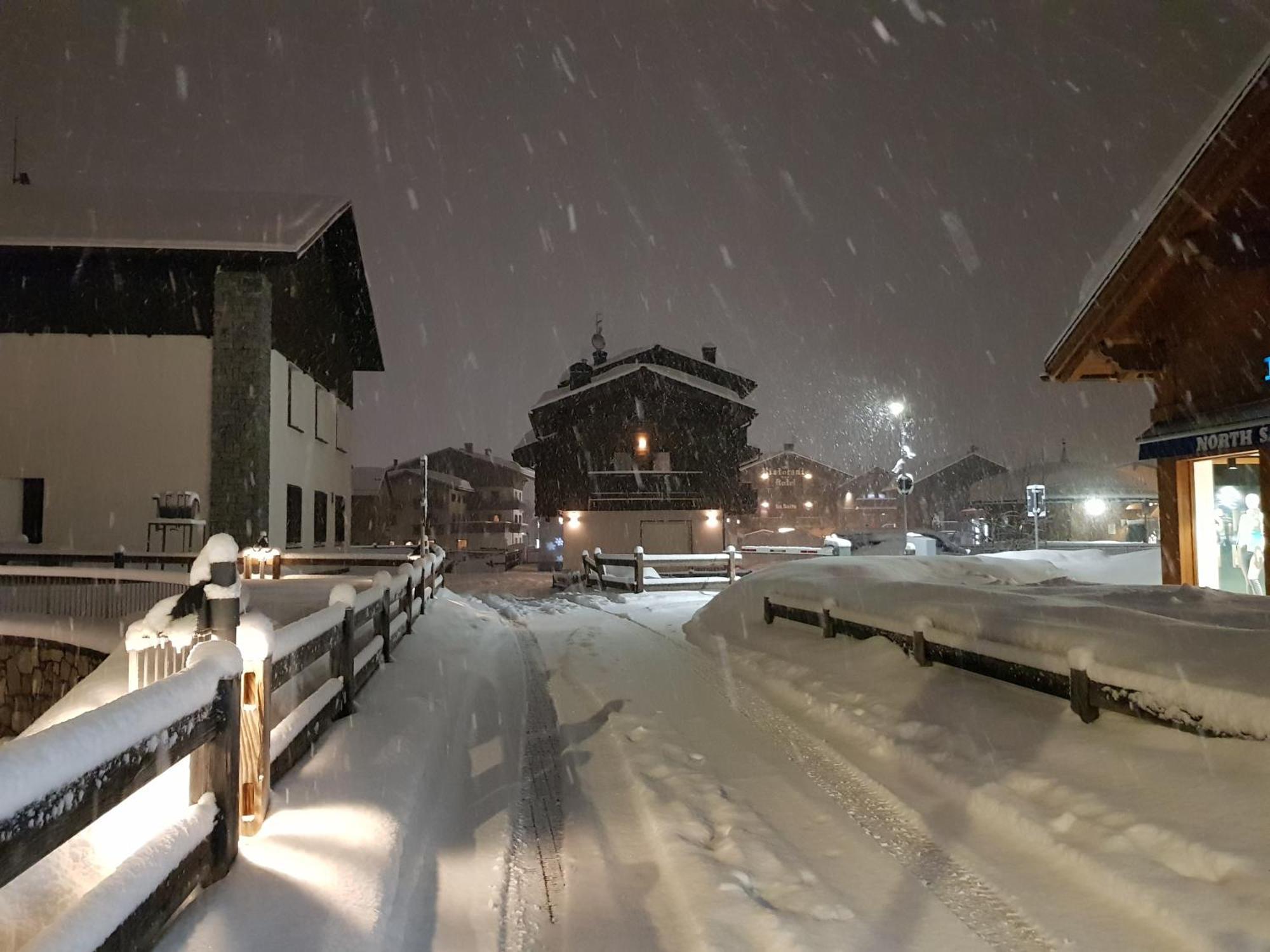 Al Camanel Apartman Livigno Kültér fotó